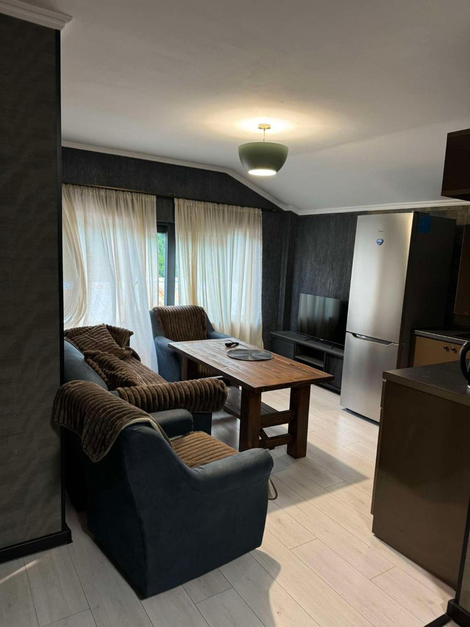 Nino Ratiani'S Guesthouse Mestia Zewnętrze zdjęcie
