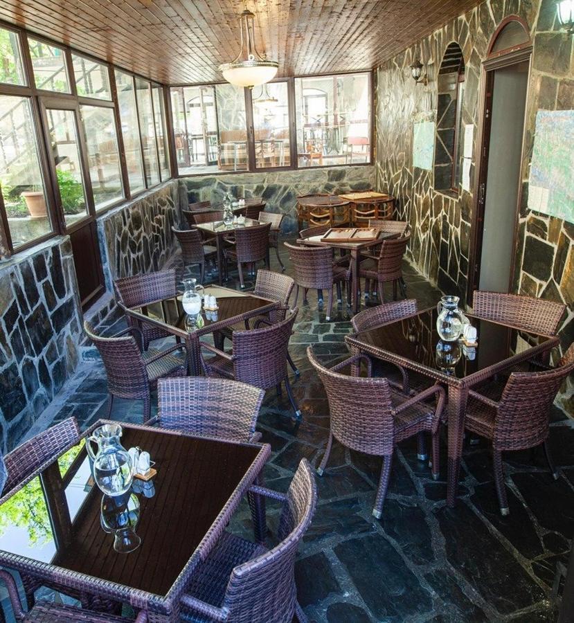 Nino Ratiani'S Guesthouse Mestia Zewnętrze zdjęcie