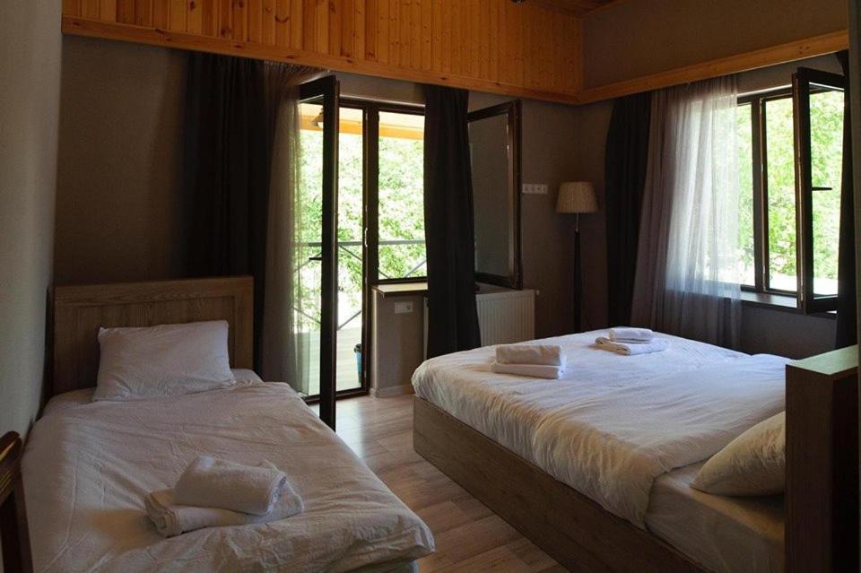 Nino Ratiani'S Guesthouse Mestia Zewnętrze zdjęcie