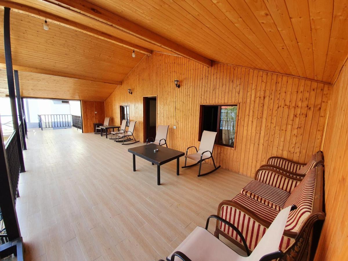Nino Ratiani'S Guesthouse Mestia Zewnętrze zdjęcie